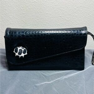 Victoria's Secret Black Croc-Embossed Clutch Vintage Bag Lined - Versatile bag